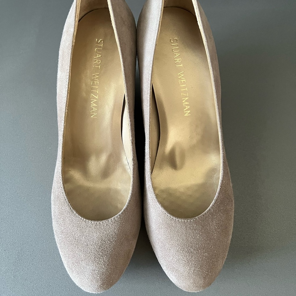 Brand new Stuart Weitzman cork wedges. Size 7.5, no box